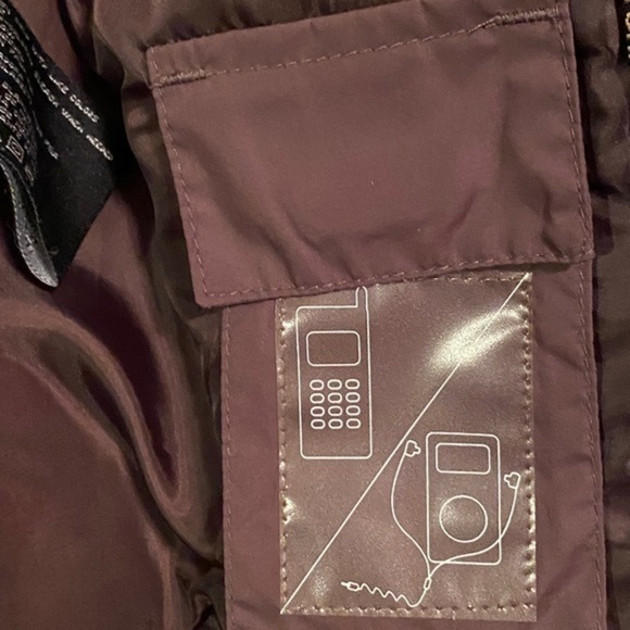 Big Chill Brown Vest with Cream Lining - Picture 1 of 2